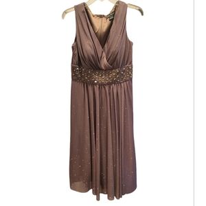 Jessica Howard Taupe Sleeveless High Wasted Midi Length Flowy Glitter Dress Sz 8